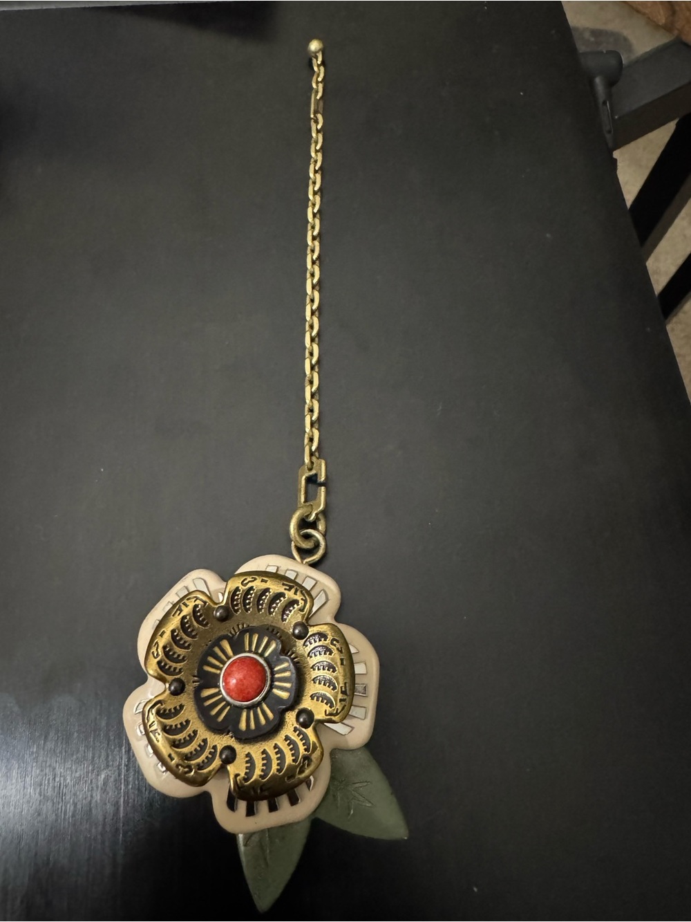 Coach Resin and Brass Tea Rose Charm with Red Accent and Green Leaves - Picture 3 of 4